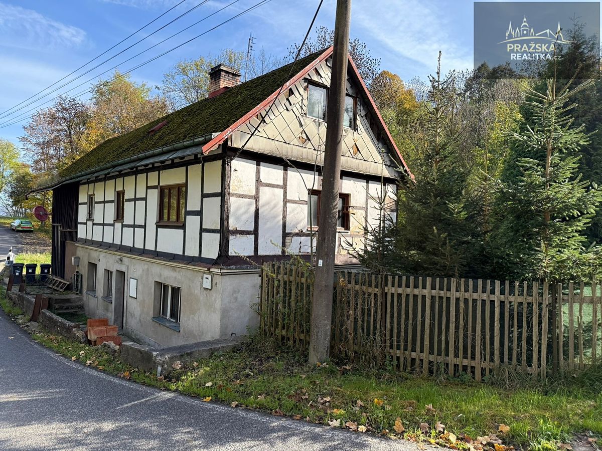 Prodej rodinného domu 200 m², pozemek 835 m²